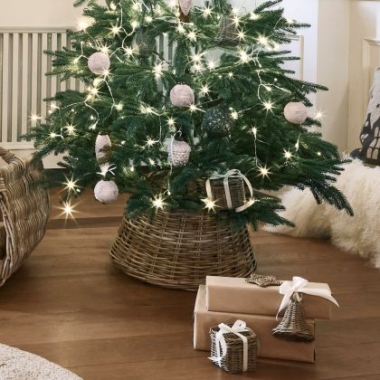 Weihnachtsbaum-Umrandung Kiente Weihnachtsbaum-Umrandung Kiente