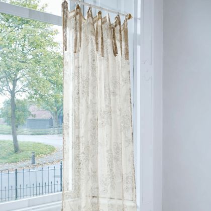 Gardine Ailvore Gardine Ailvore