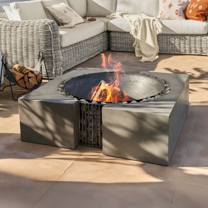 Feuerstelle Charonville Feuerstelle Charonville