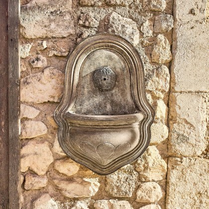 Wandbrunnen Veliras Wandbrunnen Veliras