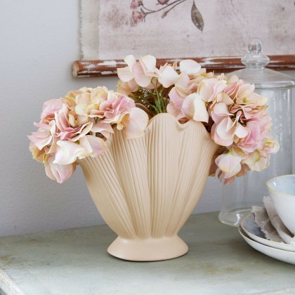 Vase Nuvienne Vase Nuvienne