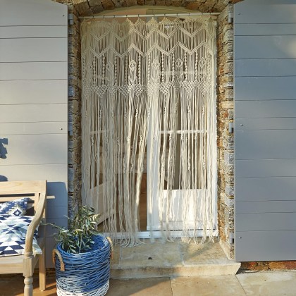 Gardine JaelGardine Jael – Bild 4