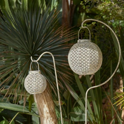 Solar-Laterne 2er Set OmirahSolar-Laterne 2er Set Omirah – Bild 4