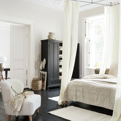 Kleiderschrank Sirevol