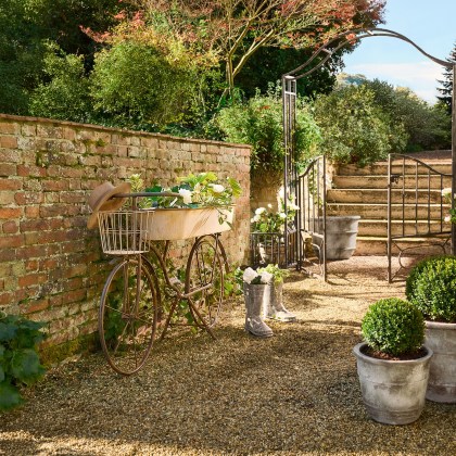 Pflanztisch DonnériePflanztisch Donnérie – Bild 4