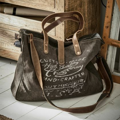 Tasche Kamjenia Tasche Kamjenia