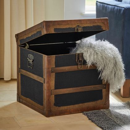 Truhe Fadiran Truhe Fadiran