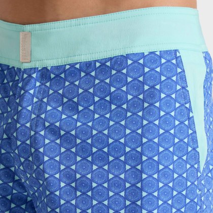Vilebrequin - Kurze Graphic Urchin Stretch-badeshorts Mit Flachem Bund Für Herren - Bademode - Menise - Blau - Größe L – Bild 5