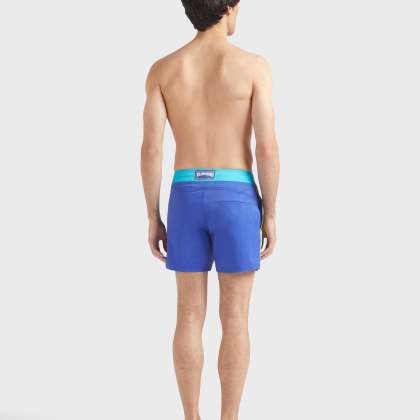 Vilebrequin - Color Block Stretch-badeshorts Mit Flachem Bund Für Herren - Bademode - Merle - Blau - Größe XXXL – Bild 4