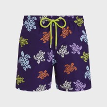 Vilebrequin - Ultraleichte Und Verstaubare Tortues Multicolores Badeshorts Mit Mikroperforation Für Herren - Bademode - Mahina - Violett - Größe M Vilebrequin - Ultraleichte Und Verstaubare Tortues Multicolores Badeshorts Mit Mikroperforation Für Herren - Bademode - Mahina - Violett - Größe M