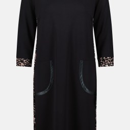 Jerseykleid mit Eingrifftaschen Jerseykleid mit Eingrifftaschen
