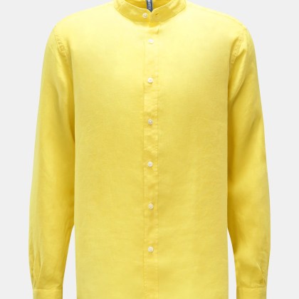 04651/ A trip in a bag - Herren - Leinenhemd %27Linen Guru%27 Grandad-Kragen gelb 04651/ A trip in a bag - Herren - Leinenhemd %27Linen Guru%27 Grandad-Kragen gelb