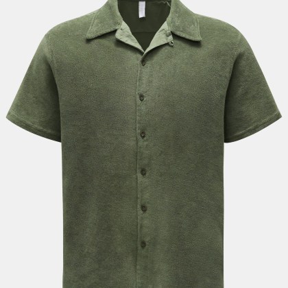 04651/ A trip in a bag - Herren - Frottee-Kurzarmhemd %27Terry Shirt%27 Kubanischer Kragen oliv 04651/ A trip in a bag - Herren - Frottee-Kurzarmhemd %27Terry Shirt%27 Kubanischer Kragen oliv