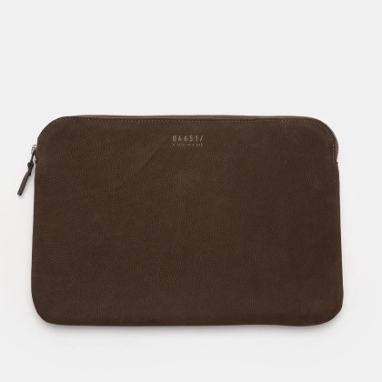 04651/ A trip in a bag - Herren - Laptop Sleeve dunkelbraun 04651/ A trip in a bag - Herren - Laptop Sleeve dunkelbraun