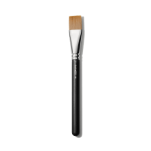 Mac Cosmetics - 191 Square Foundation Brush Mac Cosmetics - 191 Square Foundation Brush