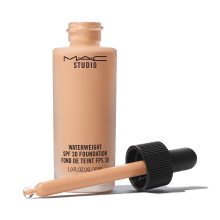 Mac Cosmetics - Studio Waterweight SPF 30 Foundation - NC42 Mac Cosmetics - Studio Waterweight SPF 30 Foundation - NC42