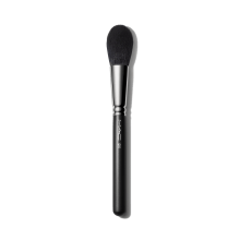 Mac Cosmetics - 129 Synthetic Powder/Blush Brush Mac Cosmetics - 129 Synthetic Powder/Blush Brush