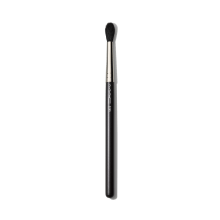 Mac Cosmetics - 224 Synthetic Tapered Blending Brush Mac Cosmetics - 224 Synthetic Tapered Blending Brush