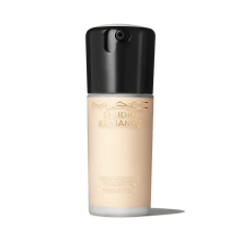 Mac Cosmetics - Studio Radiance Serum-Powered™ Foundation - NC10 Mac Cosmetics - Studio Radiance Serum-Powered™ Foundation - NC10