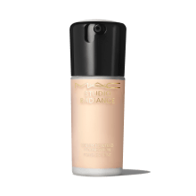 Mac Cosmetics - Studio Radiance Serum-Powered™ Foundation - N32 Mac Cosmetics - Studio Radiance Serum-Powered™ Foundation - N32