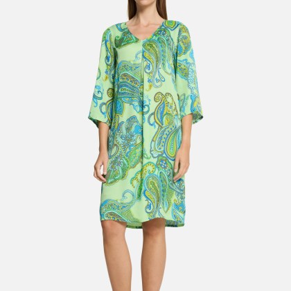 Sommerkleid mit V-Ausschnitt – Bild 2