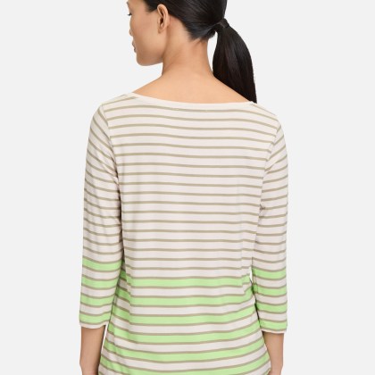 Ringelshirt mit U-Boot-Ausschnitt Ringelshirt mit U-Boot-Ausschnitt