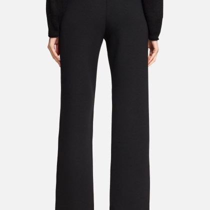 Schlupfhose mit Eingrifftaschen Schlupfhose mit Eingrifftaschen