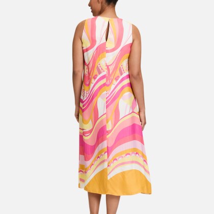 Sommerkleid mit Rundhalsausschnitt Sommerkleid mit Rundhalsausschnitt