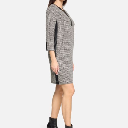 Jerseykleid mit Eingrifftaschen – Bild 2