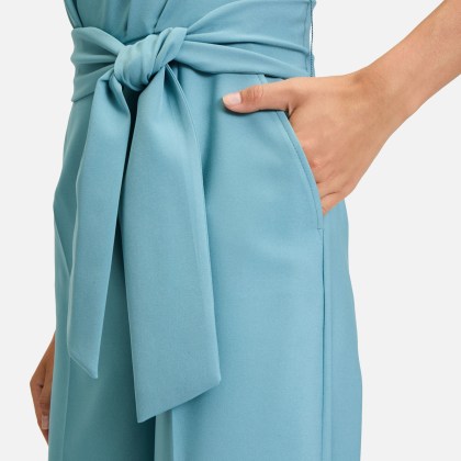 Jumpsuit mit Eingrifftaschen – Bild 2