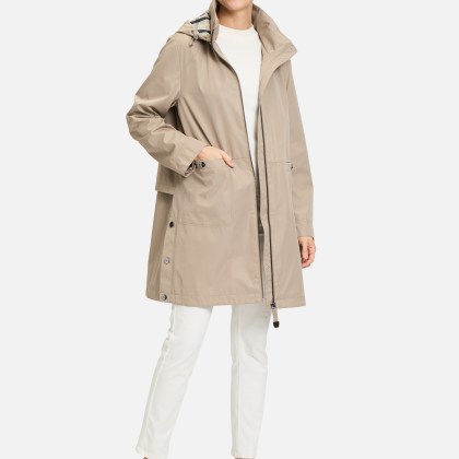 Outdoorjacke mit abnehmbarer Kapuze – Bild 2