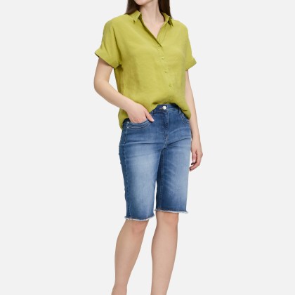 Jeans-Shorts mit aufgesetzten Taschen – Bild 2