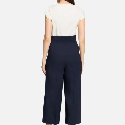 Jumpsuit mit Eingrifftaschen Jumpsuit mit Eingrifftaschen