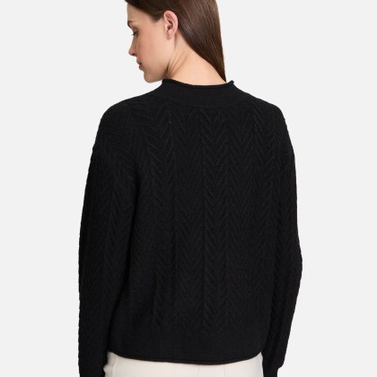 Grobstrick-Pullover mit Struktur Grobstrick-Pullover mit Struktur