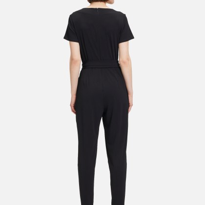 Jumpsuit mit Eingrifftaschen Jumpsuit mit Eingrifftaschen