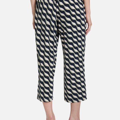 Schlupfhose mit Bundfalten Schlupfhose mit Bundfalten