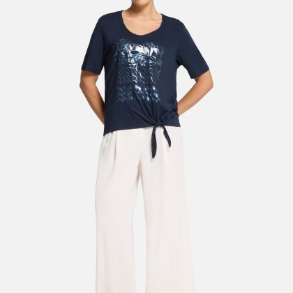 Basic Shirt mit Schleifenknoten – Bild 2