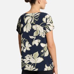 Printshirt mit Wasserfallausschnitt Printshirt mit Wasserfallausschnitt