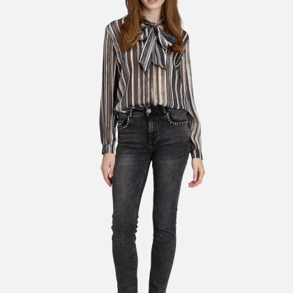 Schlupfbluse mit Schleifenknoten – Bild 2