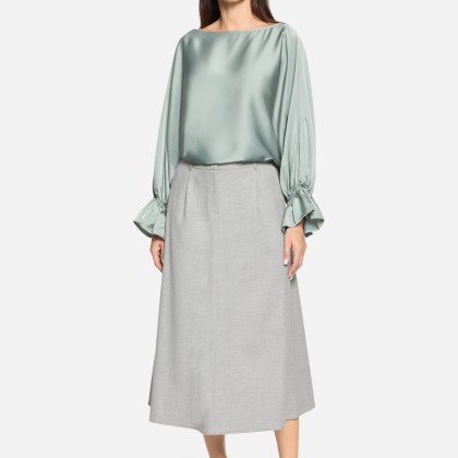 Satin-Bluse mit U-Boot-Ausschnitt – Bild 2