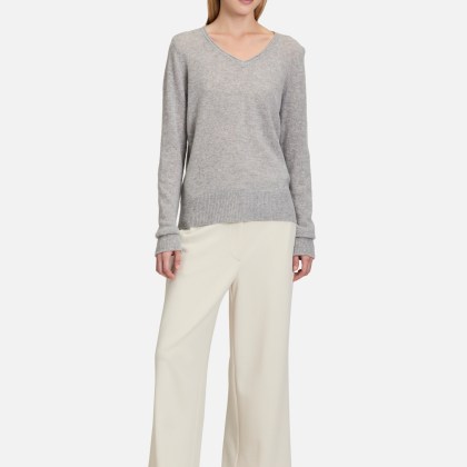 Kaschmir-Pullover mit V-Ausschnitt – Bild 2