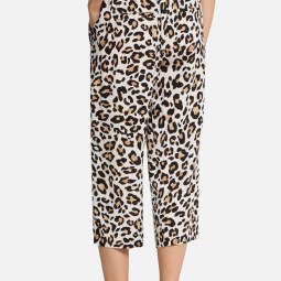 Schlupfhose mit Eingrifftaschen Schlupfhose mit Eingrifftaschen