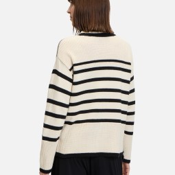 Grobstrick-Pullover mit Streifen Grobstrick-Pullover mit Streifen