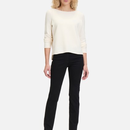 Basic-Jeans mit aufgesetzten Taschen – Bild 2