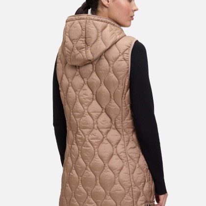 Steppweste mit abnehmbarer Kapuze Steppweste mit abnehmbarer Kapuze