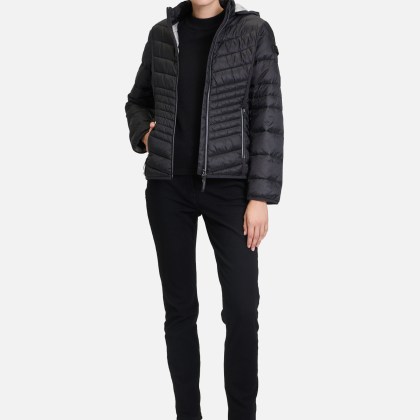 Outdoorjacke mit abnehmbarer Kapuze – Bild 2