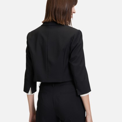 Kurzblazer mit 3/4 Arm Kurzblazer mit 3/4 Arm