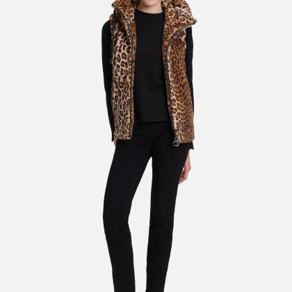 Plüschweste mit Kapuze – Bild 2