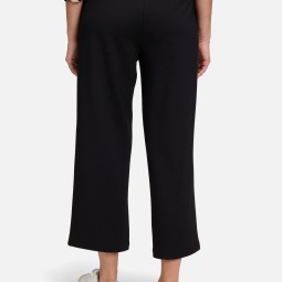 Schlupfhose mit Eingrifftaschen Schlupfhose mit Eingrifftaschen