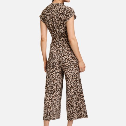 Jumpsuit mit Eingrifftaschen Jumpsuit mit Eingrifftaschen